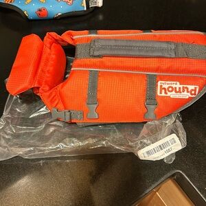 Outward Hound XS dog life vest